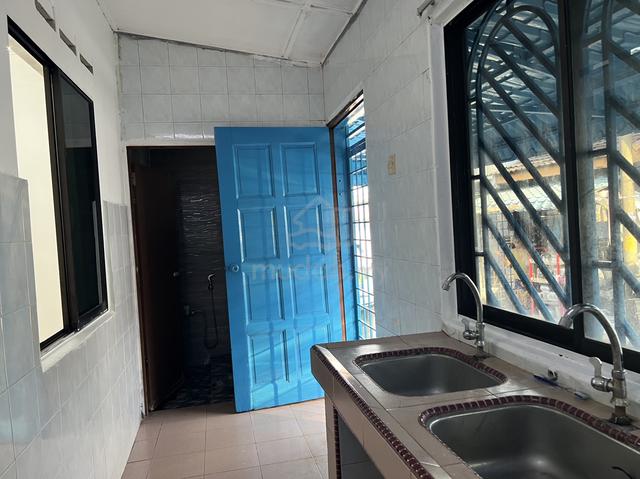 Tanah Merah site C house of rent 1