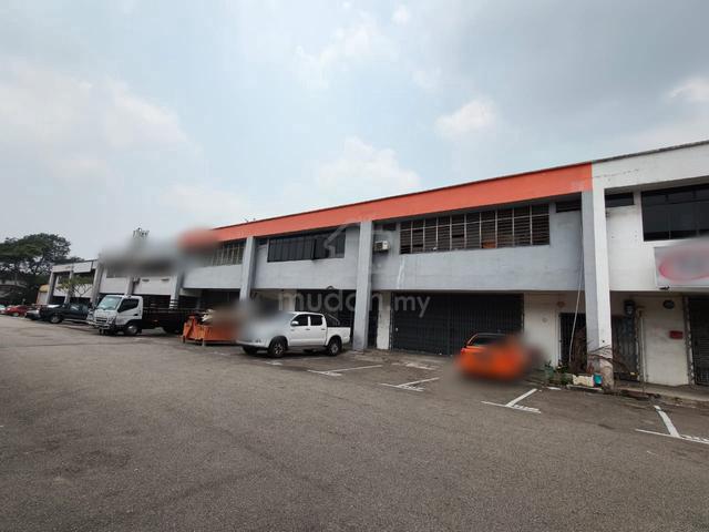 Mature Industrial Area! 1.5 Story Terrace Factory for Sale @ Desa Jaya 1