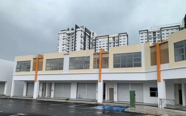 Sutera Niaga 8, Kajang, 22'x70' New 2- Storey House 1