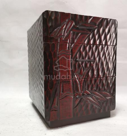 Carousel Image