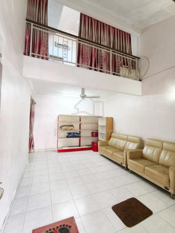 80% furnish, Taman Impian Emas 1.5Storey House 1