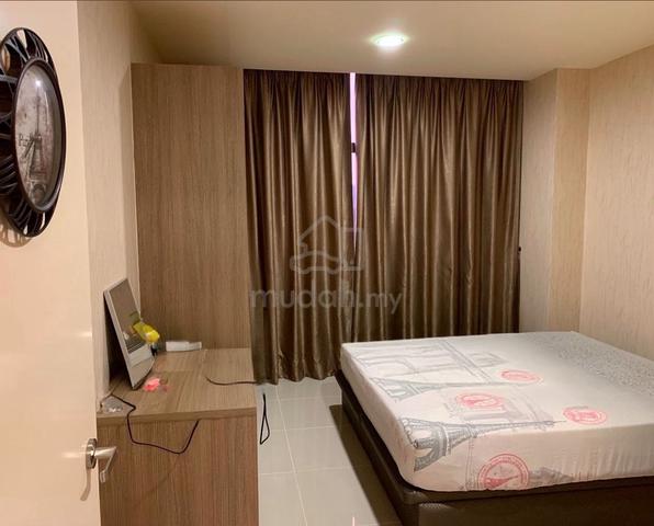 E Suite-Designer Suite @ Emerald Avenue 1