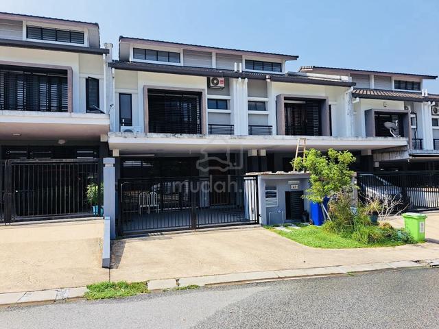 2 Storey Saffron Hills, Denai Alam Near Elmina Lakeside Mall 1