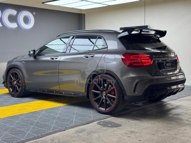 Merc GLA45 2.0 AMG 4MATIC AWD Edition 1 Turbocharg - 4
