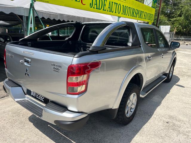2017 Mitsubishi TRITON 2.4 VGT A/T PREMIUM (A) - 5
