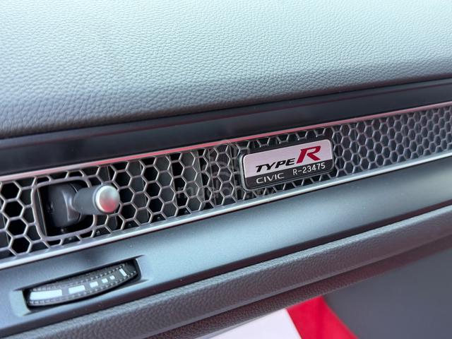 2024 Honda CIVIC 2.0 TYPE R FL5 (M)(Unregistered) - 5