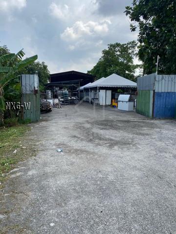 Prime Location 0.77acre Converted Industrial Land Warehouse Bukit Naga 1