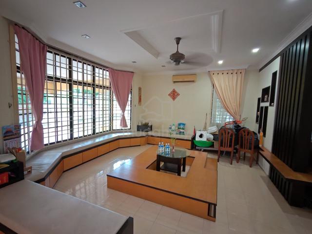 CORNER LOT BIG LAND FULLY FURNISHED 2 Storey Semi D Taman Kelisa Ria 1