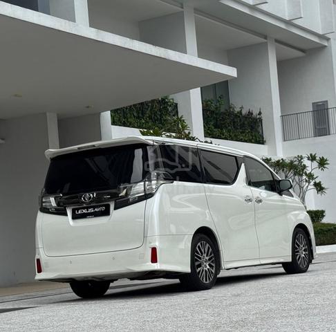 2016 Toyota VELLFIRE 2.5 GOLDEN EYE (A) ALPINE - 2