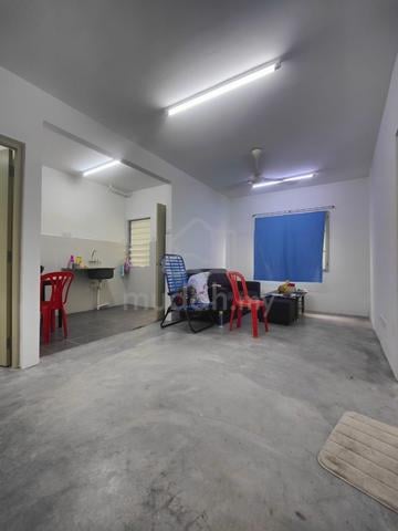 Selasih Court , Jalan Seri Tanjung Pinang 1 1