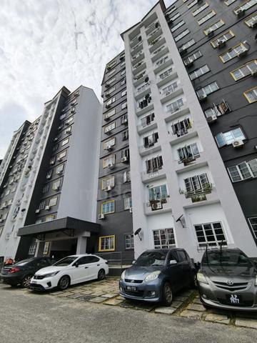 Idaman Senibong Apartment 1