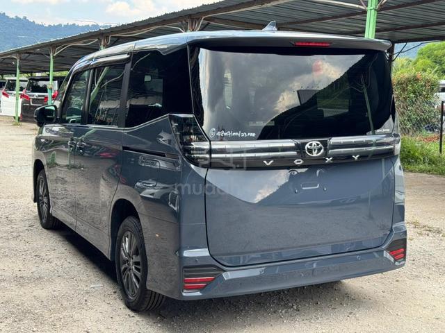 2023 Unreg/ Toyota Voxy 2.0 S-Z/ Side Step - 2