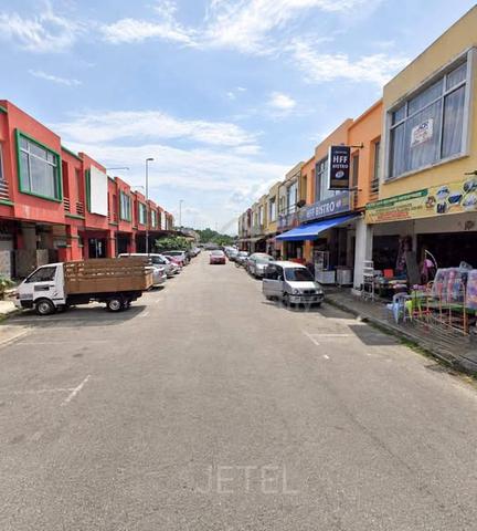 Bandar Putera 2 Klang 2 Storey Corner Shop Lot 28x70 for Rent 1