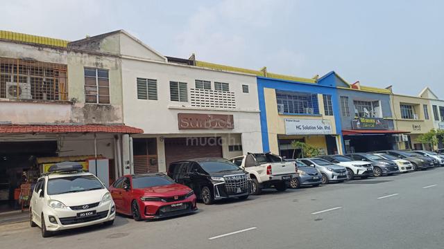 Ground Floor Factory/Warehouse Seksyen 10 Perindustrian Selaman Bangi 1