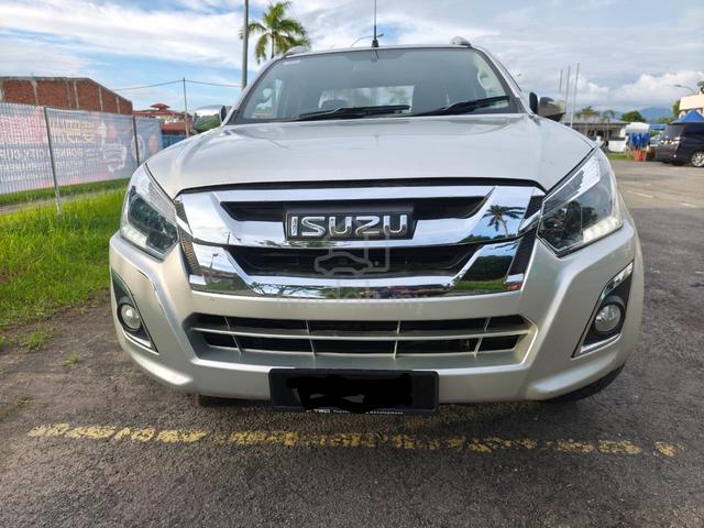 2017 Isuzu D-MAX 3.0 V CROSS AUTO - 4