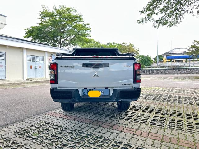 2021 Mitsubishi TRITON 2.4 VGT ATHLETE (A) - 3