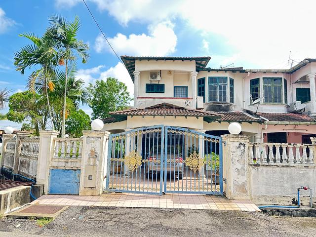 Corner House Taman Rimba Double Terrace House 1