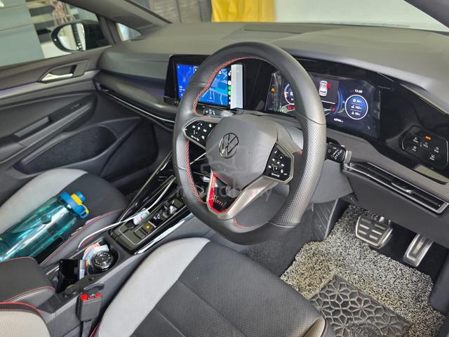 2023 Volkswagen GOLF 2.0 GTI IQ DRIVE (FWD) (A) - 3