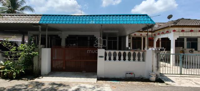 Taman Belibis, Kulim1.5-Storey Terraced House For Rent 1