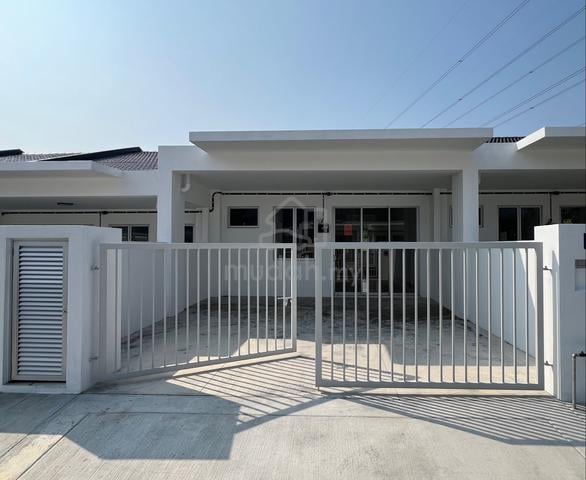 Rumah Teres Setingkat - Eka Heights Sendayan 1