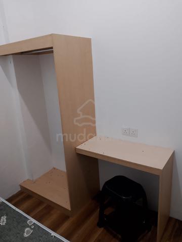 VERY NEAR CIQ SINGLE ROOM ( Stulang ) 2