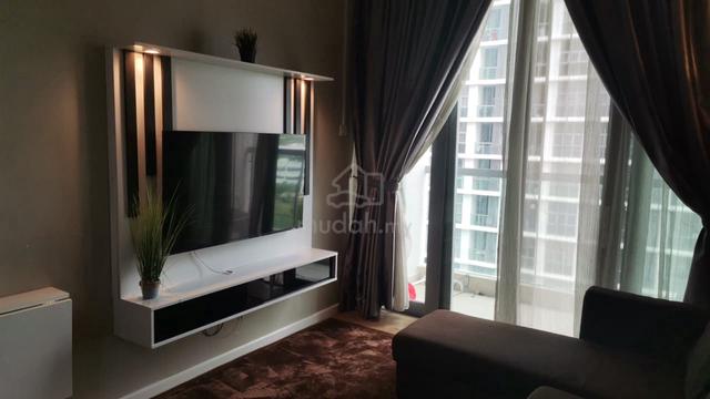LakeFront Residence 1
