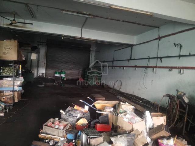 Kota Puteri 1.5 storey factory for sales 1