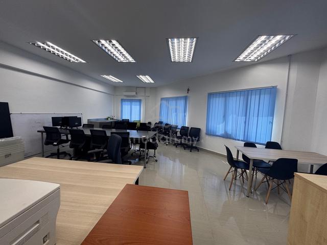 1.5 Storey Factory corner @ Bandar Teknologi For Sale 1