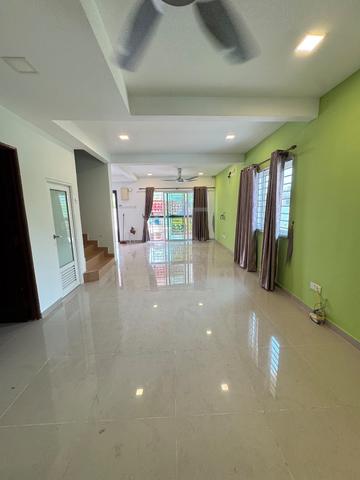 2 sty taman lestari Putra | seri Kembangan | corner | partly furnished 1