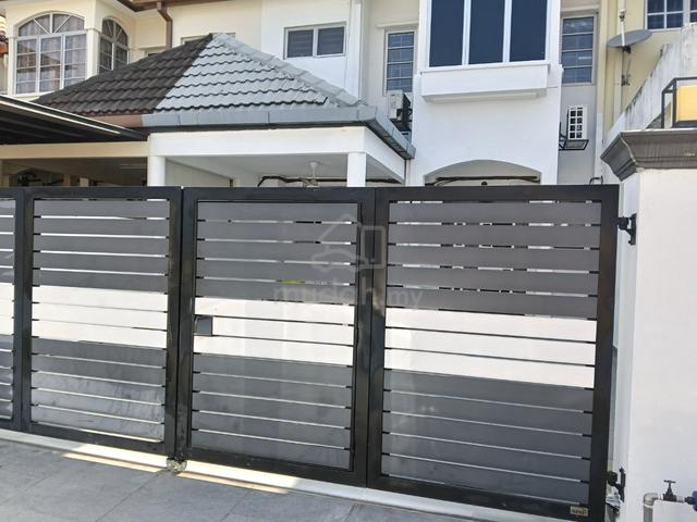 USJ 12 Double Story House New Renovated 1