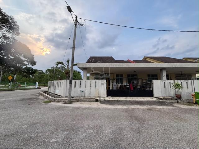 Semi D Corner Lot Kg Padang Jaya, Kuantan 1