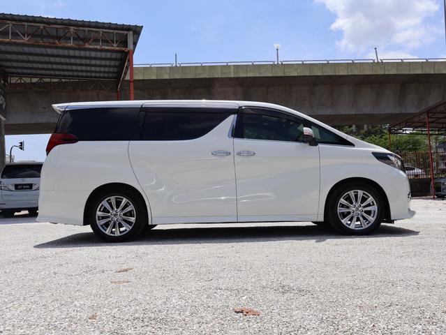 2017 Toyota ALPHARD 2.5(A) TYPE GOLD M379 - 5