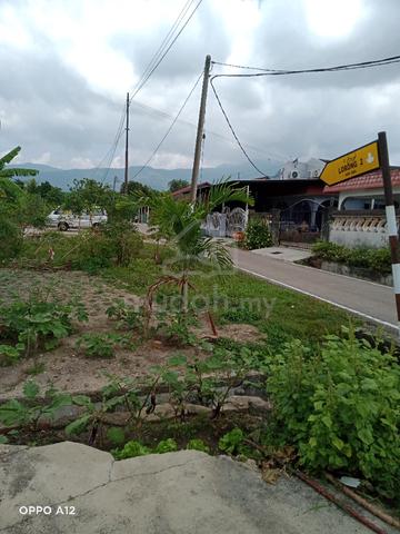Lot Bangunan Pekan Sagil, Tangkak 4