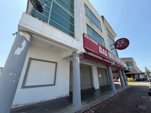 2 Adjoining Unit Ground Floor Shop Big Size 3570 sqft Kota Laksamana 1