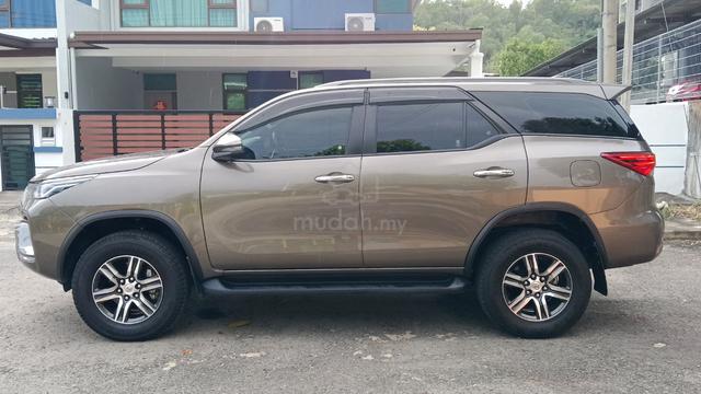 2023 Toyota Fortuner VRZ 2.4 Auto 7 Seater - 5