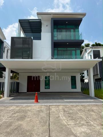 Sejati Residences @ Cyberjaya 3 storey bungalow with lift 1
