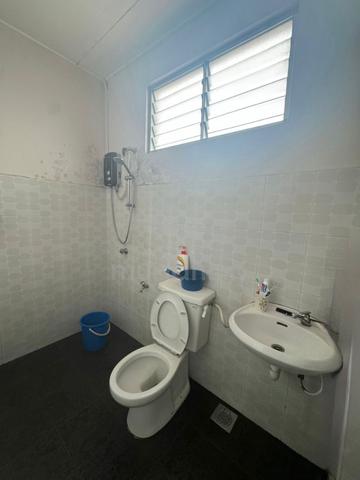 kulai bandar putra jalan enggang,1.5storey corner lot for sale 2