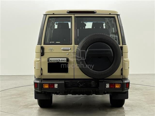 2023 Toyota Land Cruiser 70 Ax / 0%/classic design - 4