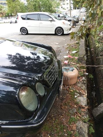 1999 Mercedes Benz E-CLASS 2.6 240 ELEGANCE (CBU) - 3