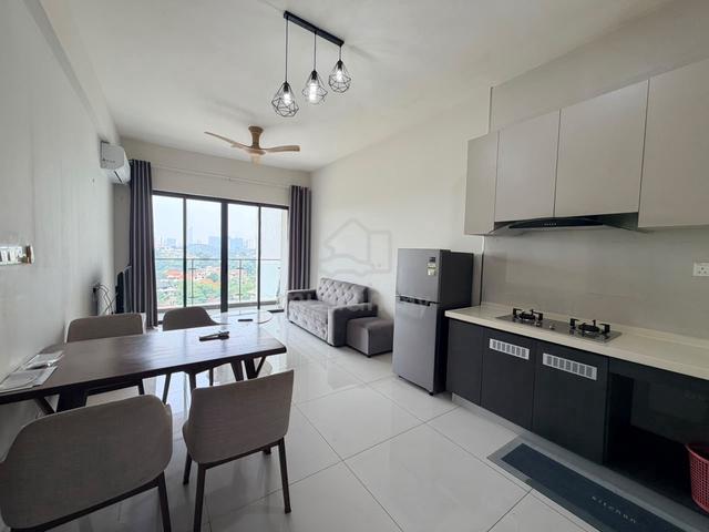 Bay Point @ Country Garden Danga Bay 1
