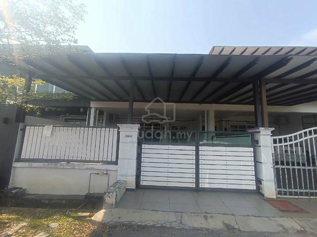 Jual Taman Universiti Parit Raja Batu Pahat Johor  1