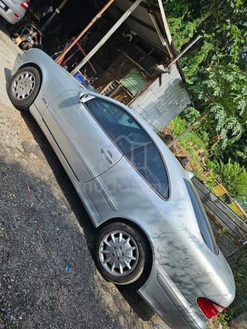 2001 Mercedes Benz CLK200 K (CBU) 2.0 (A) - 4