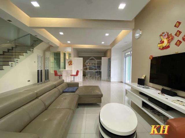 Damai Residence Kemuning Utama 2 Storey Corner House for Sale 1