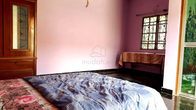 Master Bedroom For Rent 1