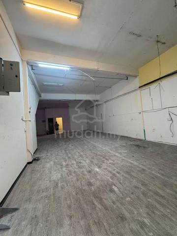 PERMAS MALL, HIGH ROI 6.15% 22X63FT TENANTED 3-Storey Shop FOR SALE 1