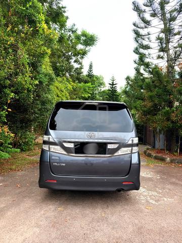 2010 Toyota VELLFIRE 2.4 Z PLATINUM (A) - 4