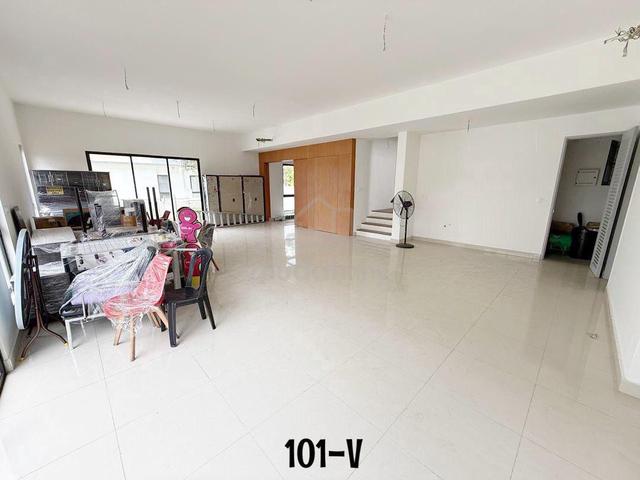 Good Condition Double Storey Semi-D@ Cheria Residence, Tropicana Aman 1