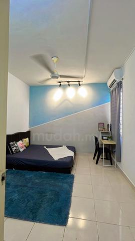 Room Rental at Prima u1 Condominium Near Batu3, Near MSU Zero Deposit 1