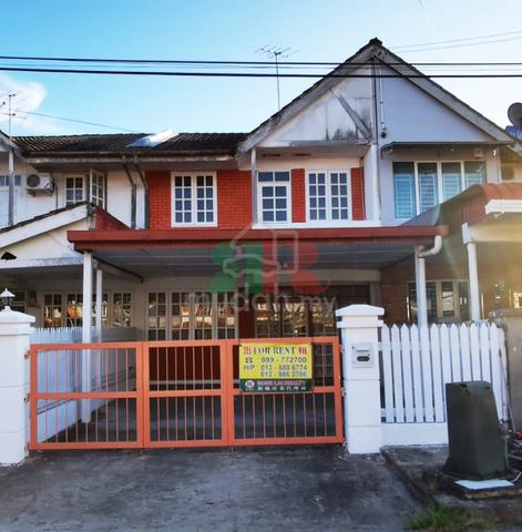 D/S Intermediate Terrace House, Taman Da Hua 2, Jln Bunga Raya, Twu