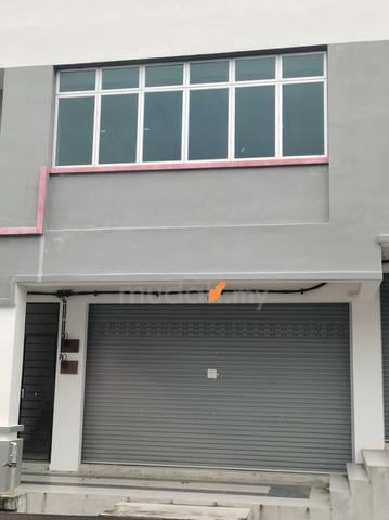 Taman Saujana Double Storey Shoplot Ground Floor For Rent 1